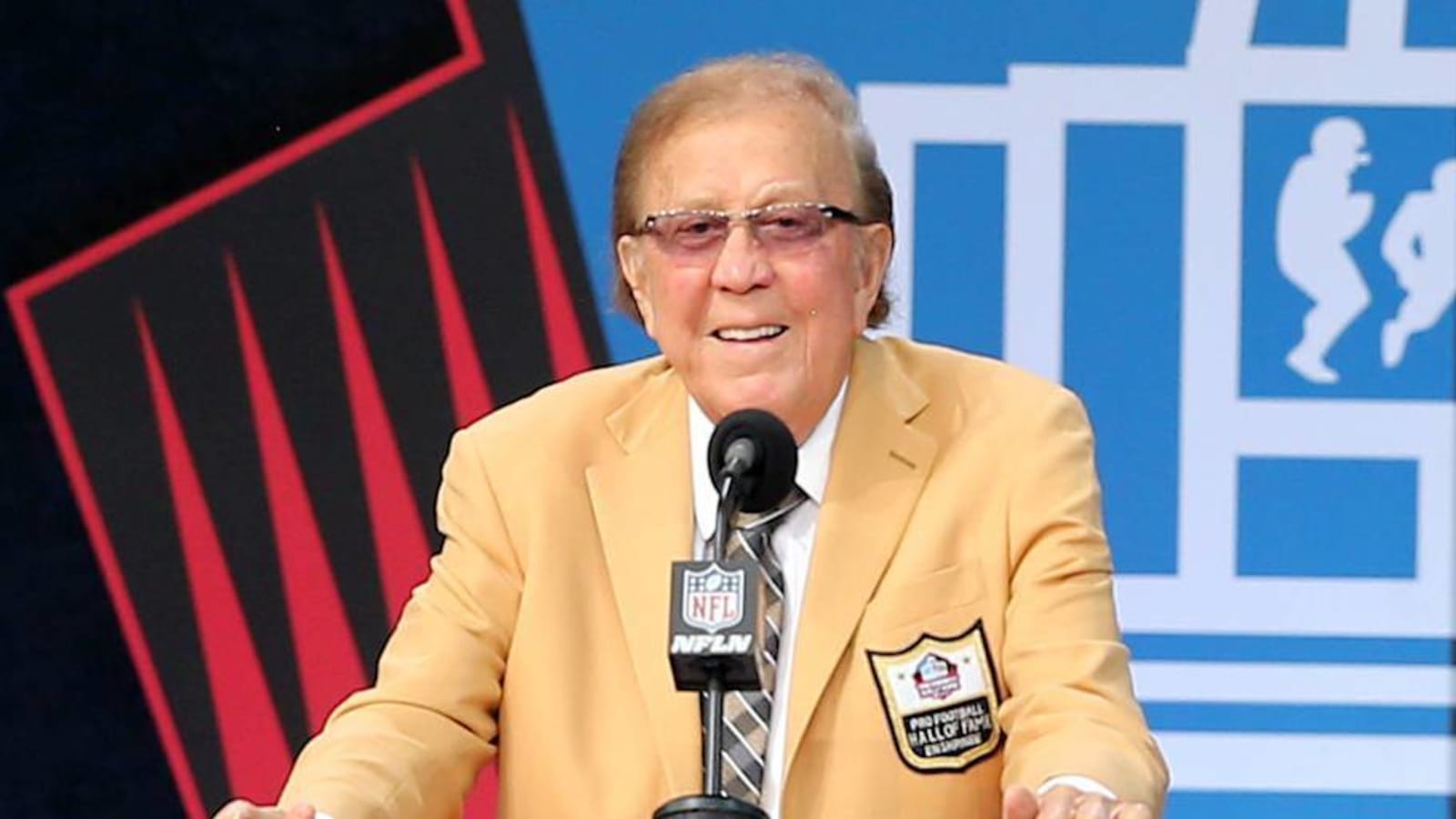 Happy Birthday to Raiders Legend Tom Flores