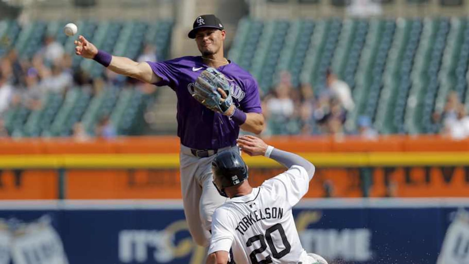 Colorado Rockies Shortstop Ezequiel Tovar Makes History By Snagging Gold Glove