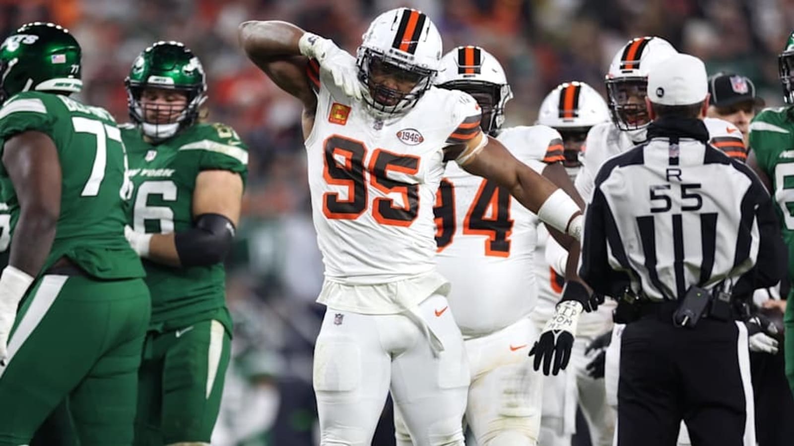 Browns, Jets Swing Blockbuster Trade in New Proposal