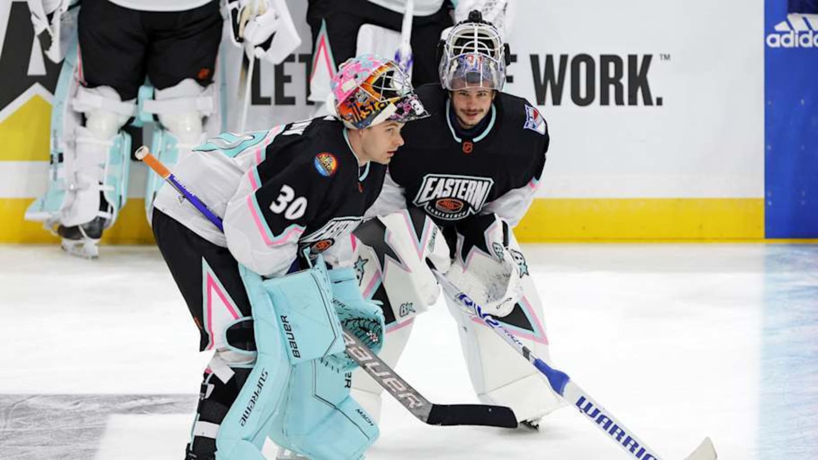 Islanders Goalie Jabs Rangers&#39; Igor Shesterkin After Goal