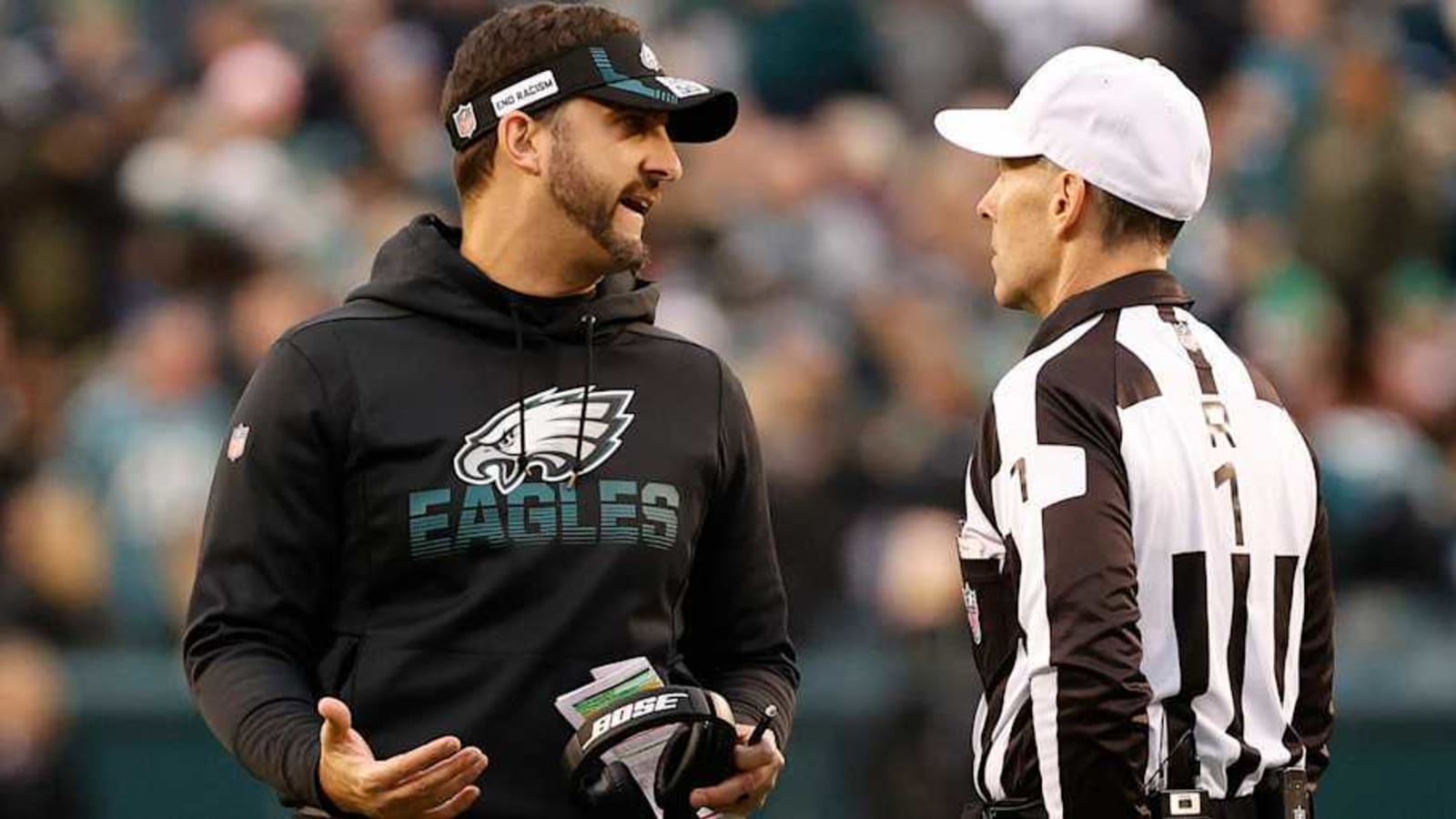 Who are the announcers and referees for Eagles vs. Saints today?