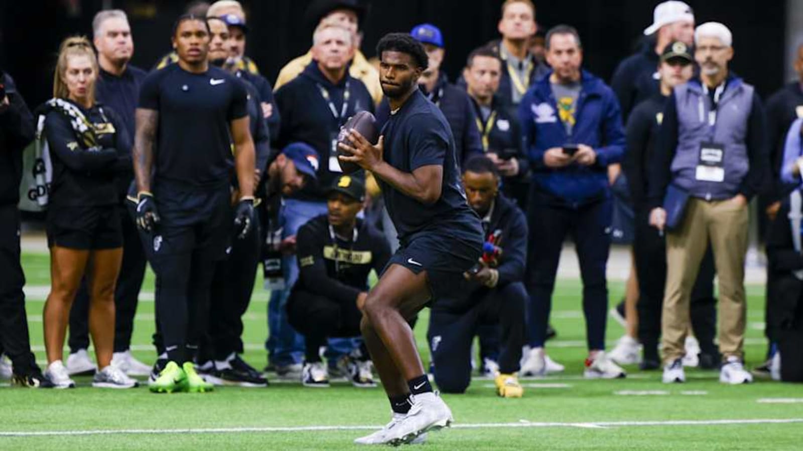 Titans Might Regret Passing on Shedeur Sanders