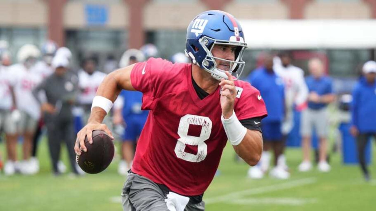 Giants Training Camp Notebook: Practice 5 | Pads Go on