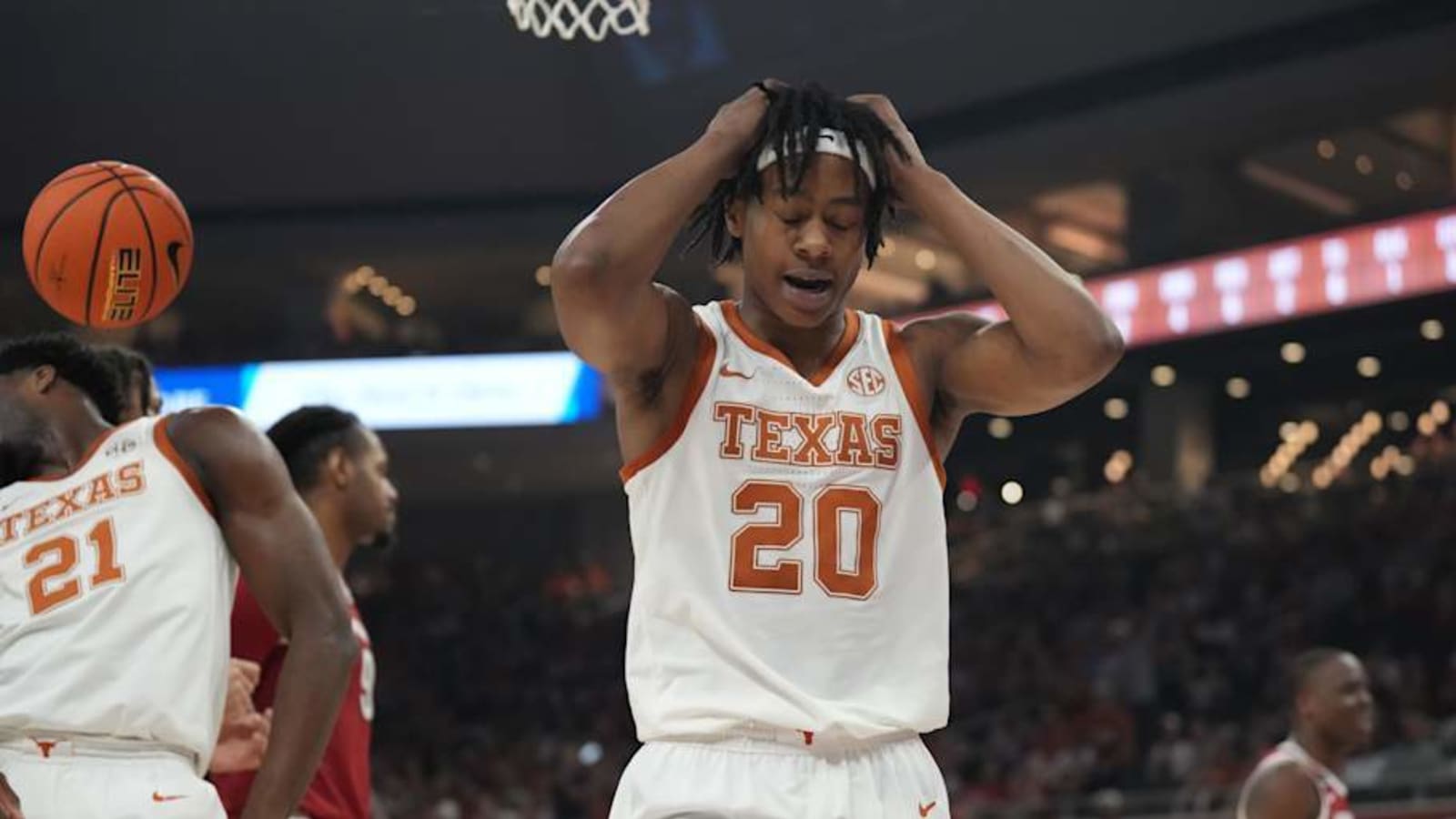 Tre Johnson Reacts to &#39;Dumb Mistake&#39; in Texas Longhorns Loss to Arkansas