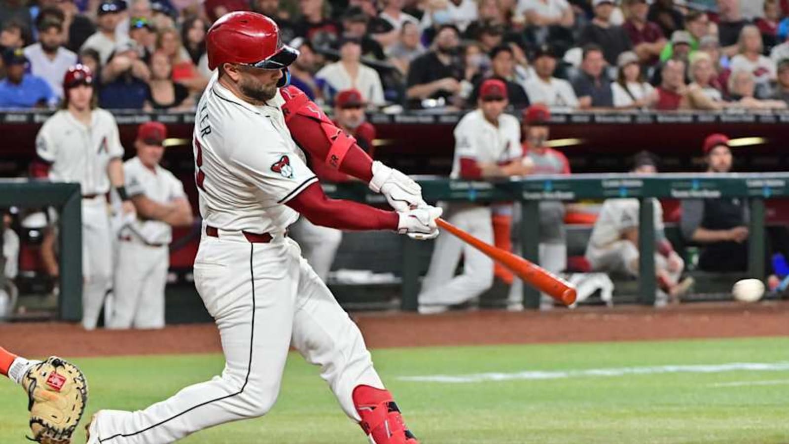 Houston Astros Chances of Signing Slugger Might Be Tougher Than Expected