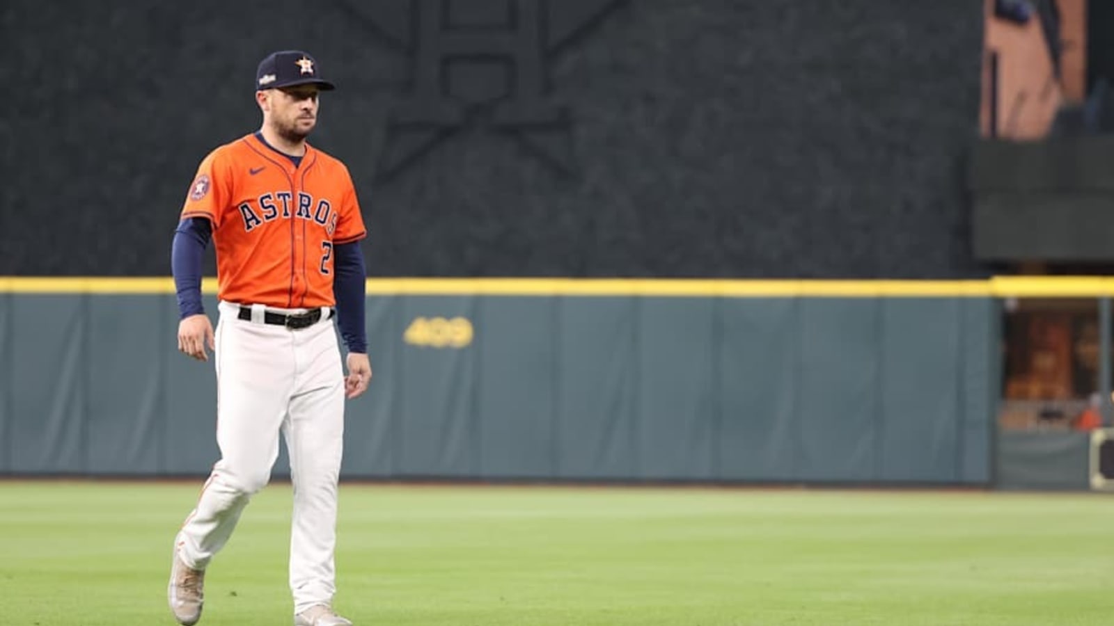 1 Bold, 1 Realistic, 1 Boring Prediction For Red Sox To Finish Offseason