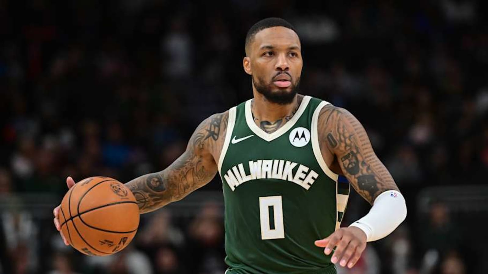 Lakers Land Star Damian Lillard in Blockbuster 3-Team Trade Proposal
