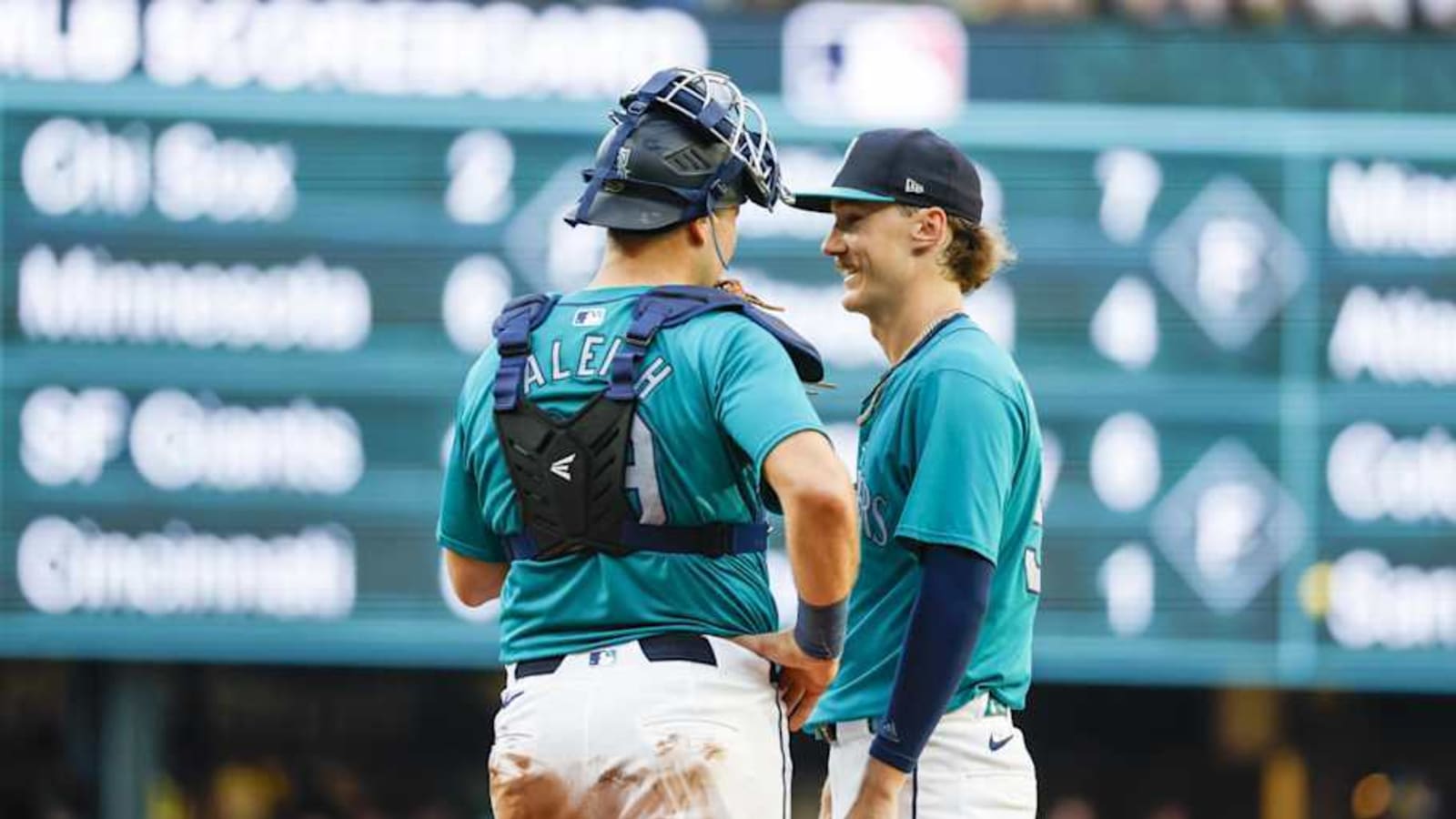 Seattle Mariners Pitcher Reacts to Cal Raleigh Gold Glove Nomination on Instagram
