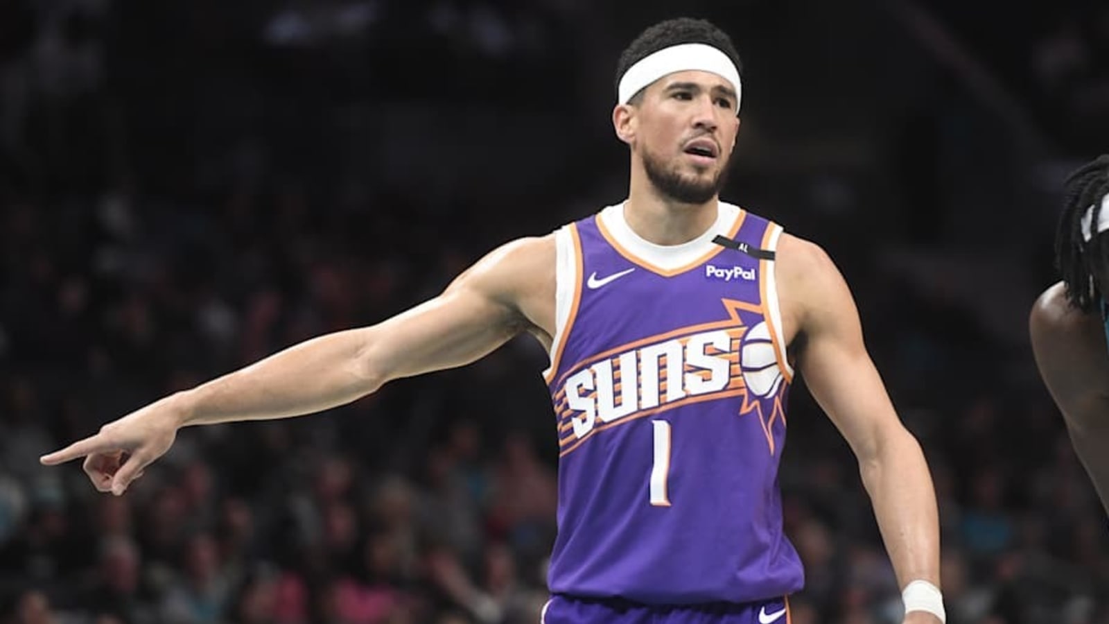 Suns Legend Criticizes &#39;Too Nice&#39; Devin Booker