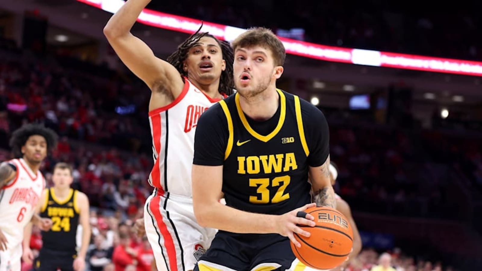Report: Iowa Hawkeyes Basketball Standout Gets Brutal Injury Update