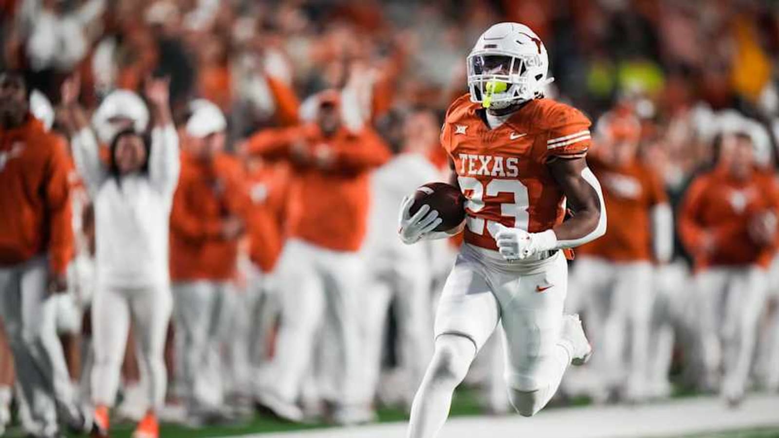 Texas RB Jaydon Blue Sets Top 30 NFL Draft Visit With Intriguing Team