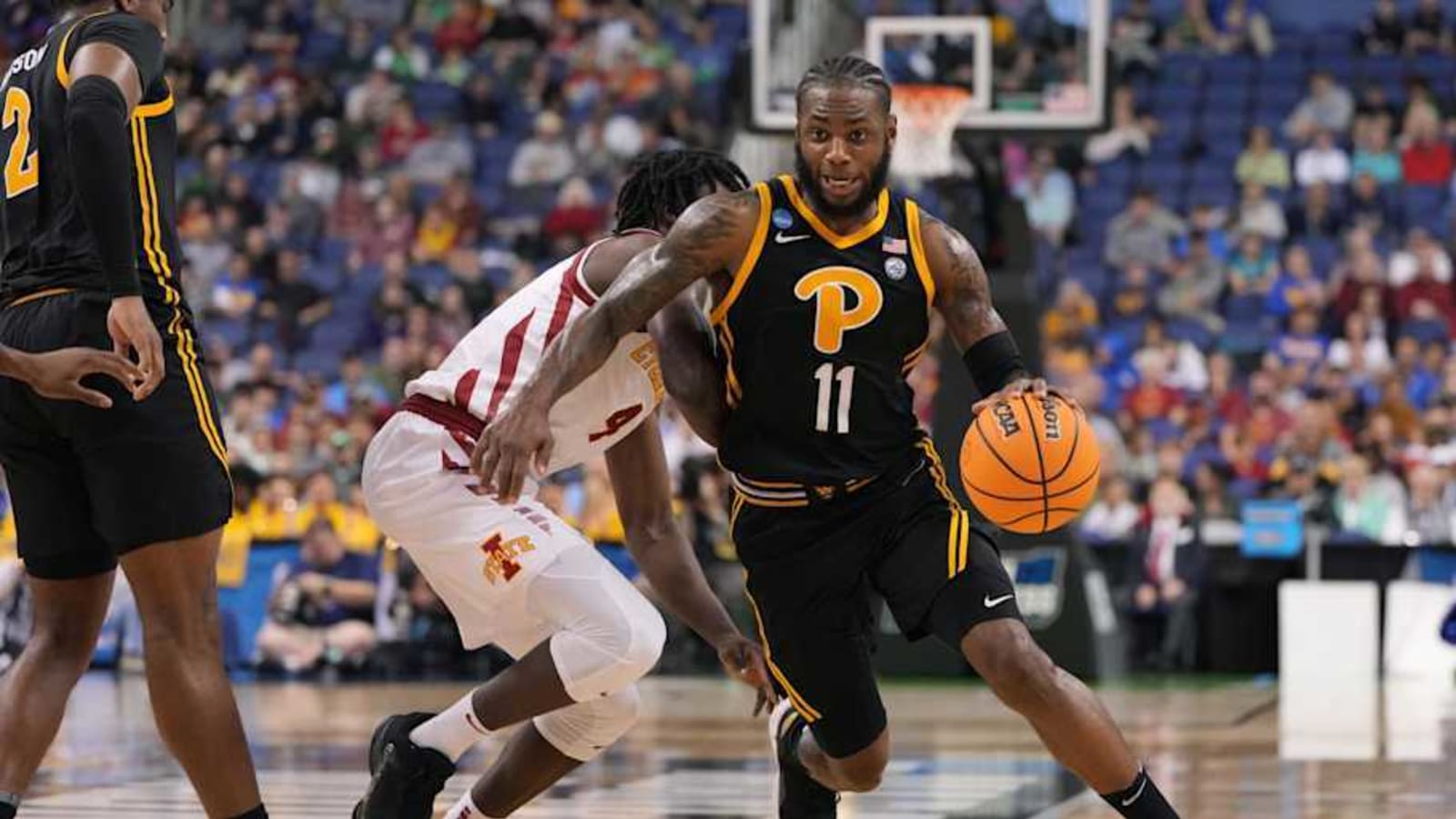 Former Pitt G Signs Pro Contract Overseas