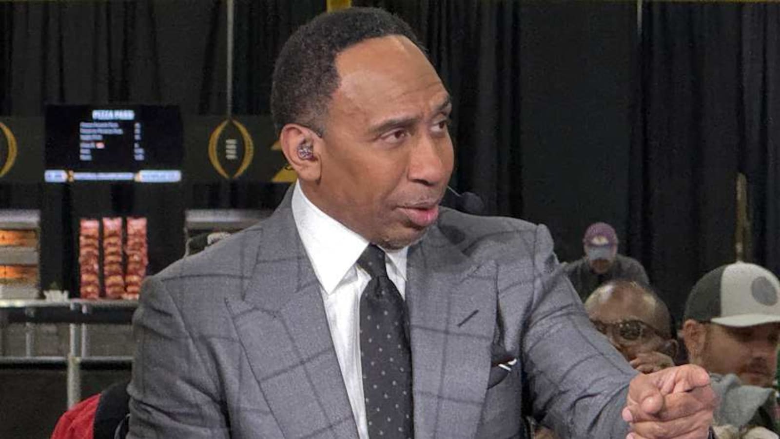 Stephen A. Smith Claps Back At Charles Barkley&#39;s "Fools" Comments
