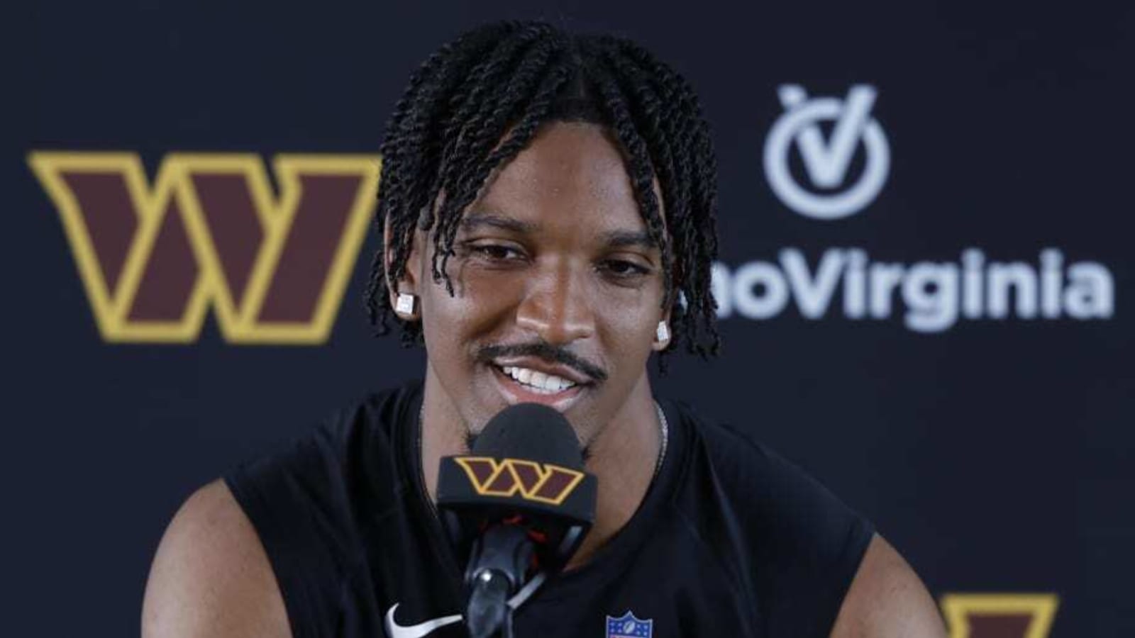 Commanders QB Jayden Daniels ranked No. 1 in fantasy football projection