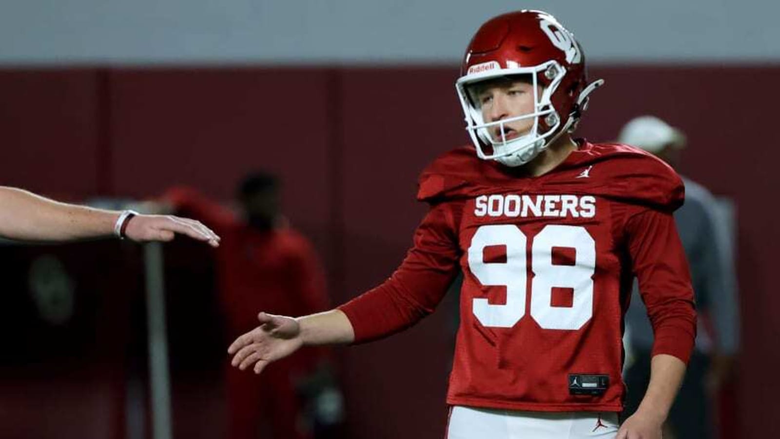 Ambiguity Swirls Oklahoma Kicker Battle Inside 10 Days From Season Opener