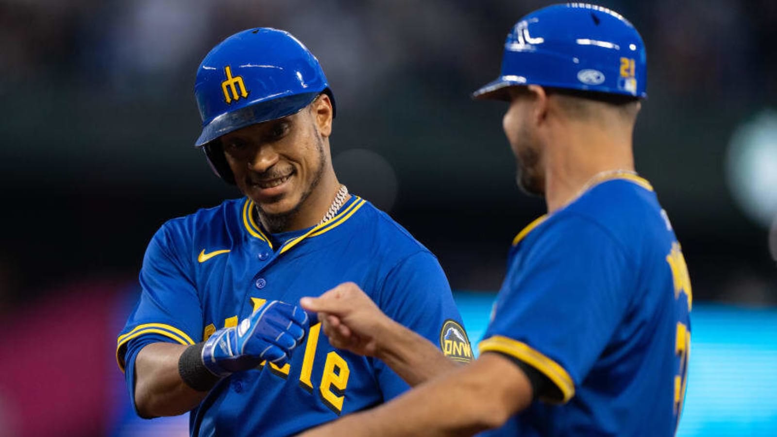 Mariners Remain Amazingly Unbeaten in "City Connect" Uniforms