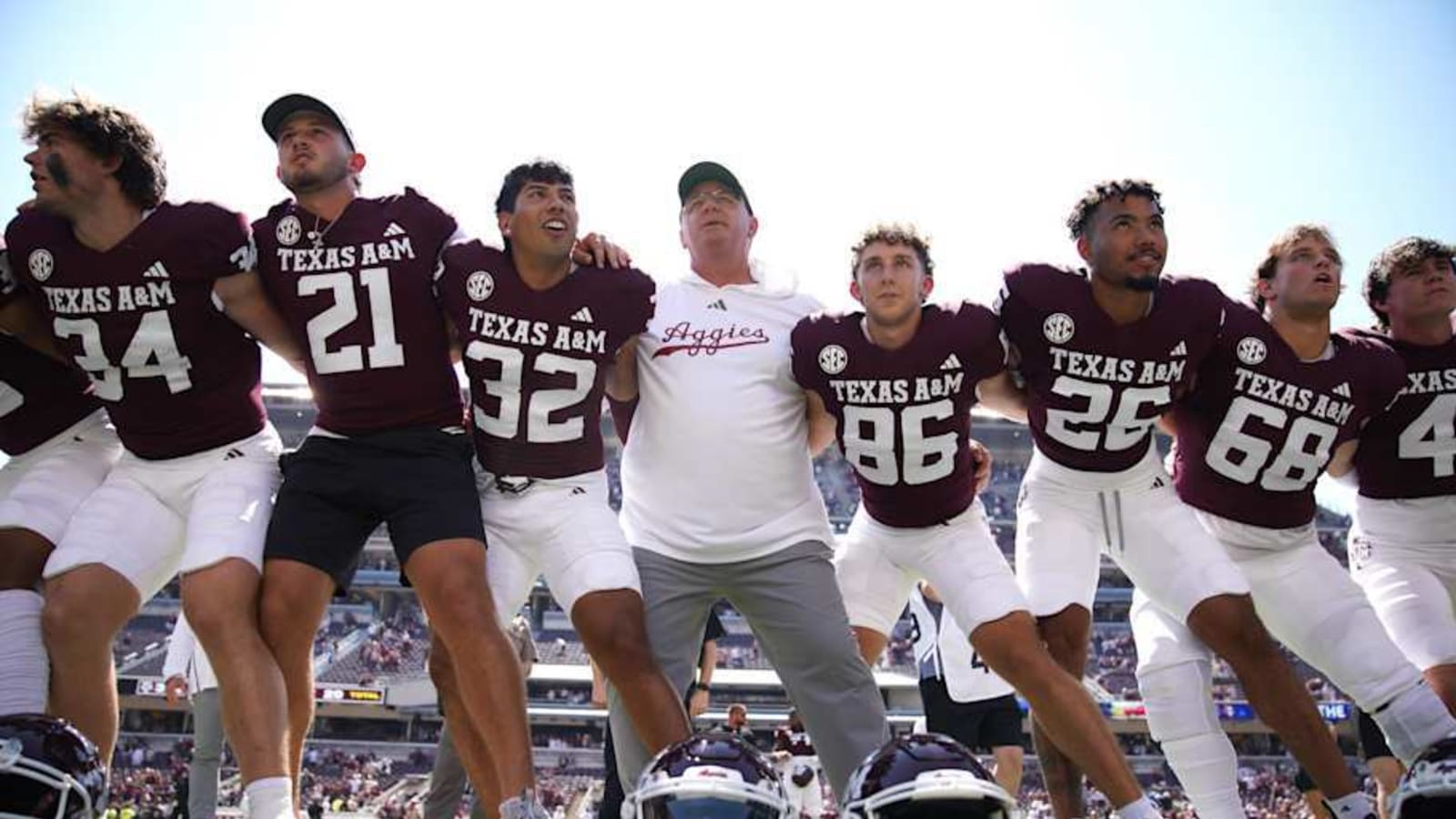 Texas A&M Aggies Unveil New &#39;Blackout&#39; Uniforms vs. LSU Tigers