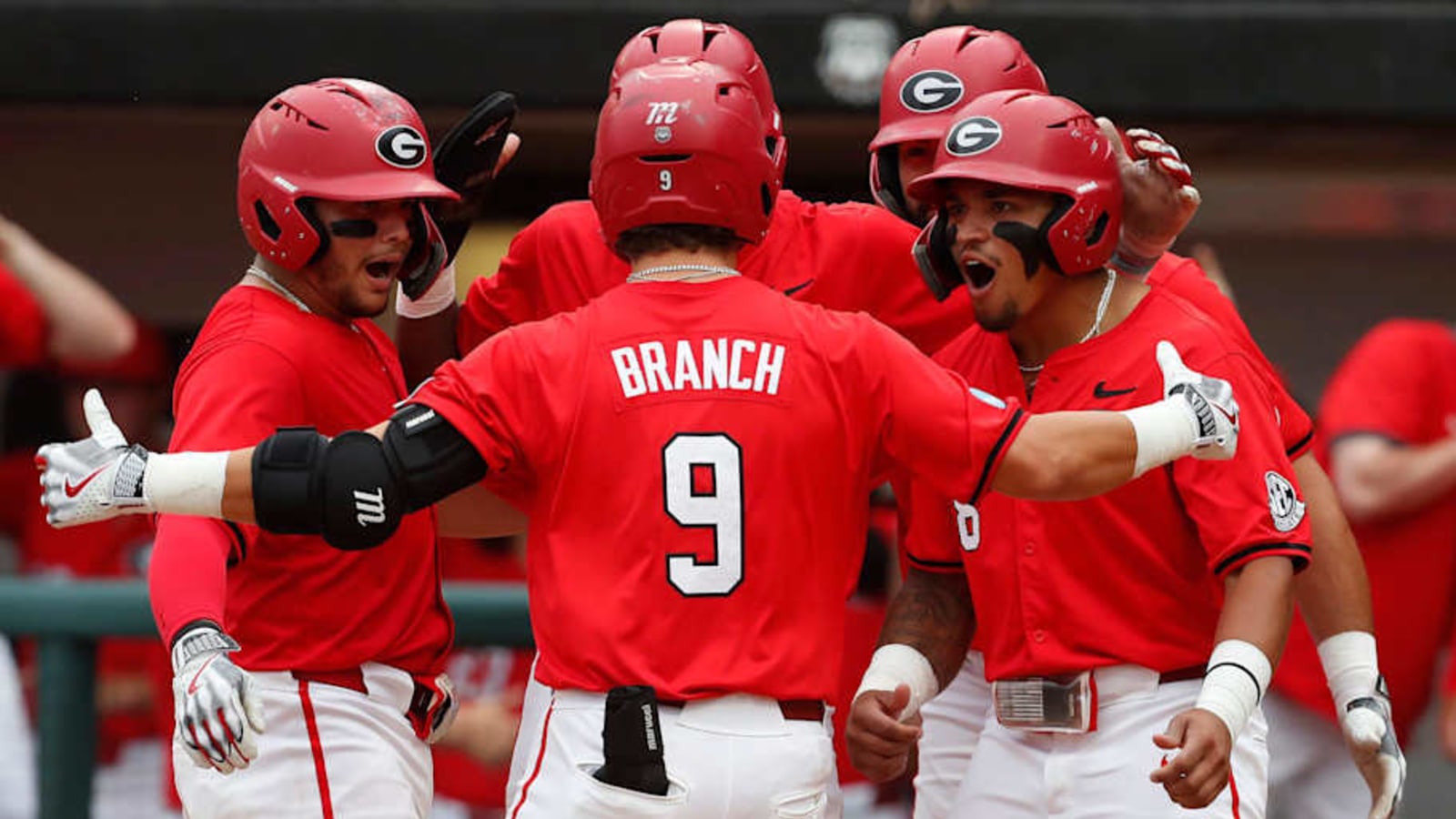 Georgia Bulldogs Stay Inside Top 10 After Opening Weekend of College Baseball