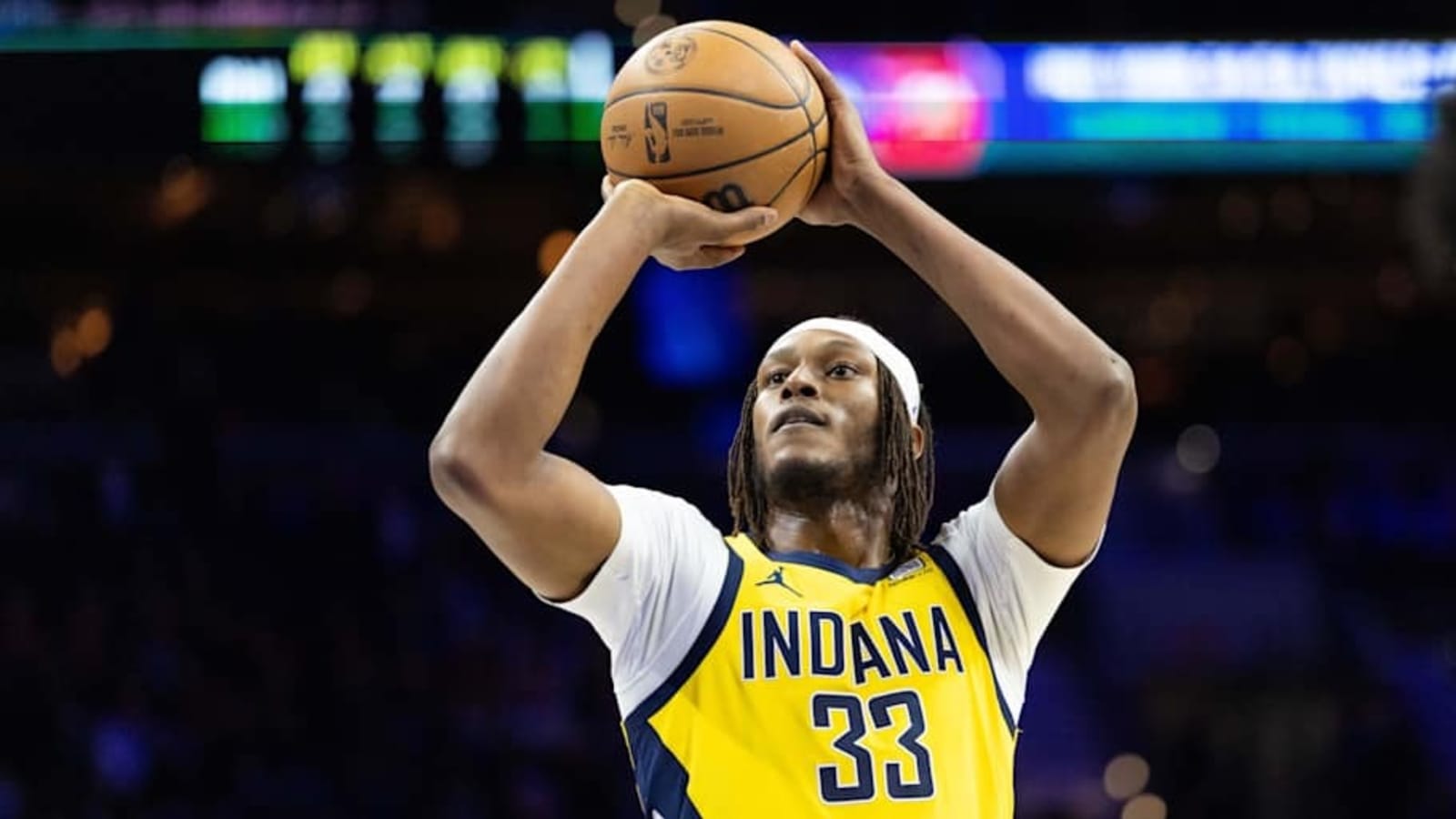 Pacers Taking Bold Approach With Myles Turner in 2025 Free Agency