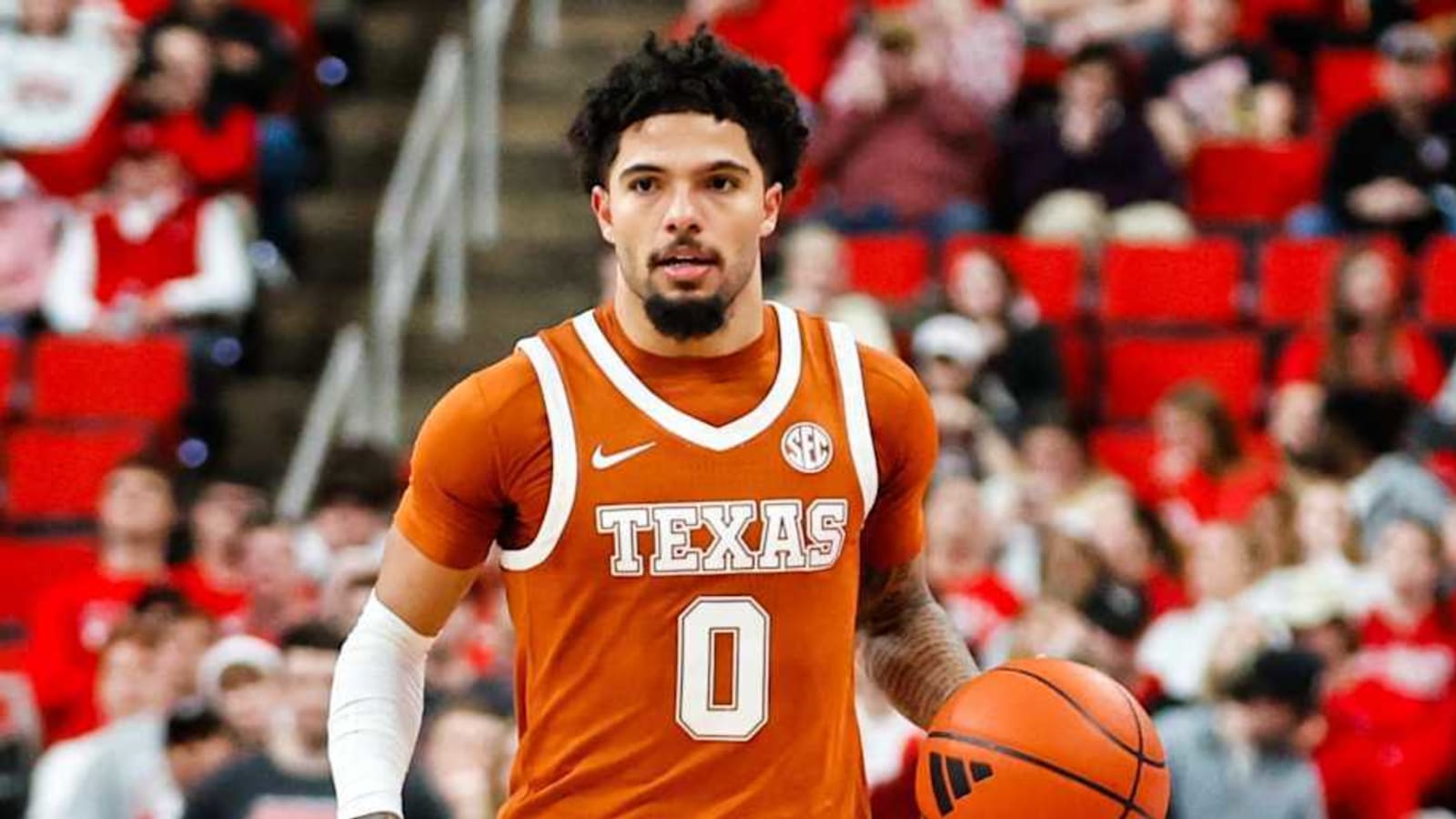 Jordan Pope Drops 42 Points as Texas Longhorns Beat New Orleans