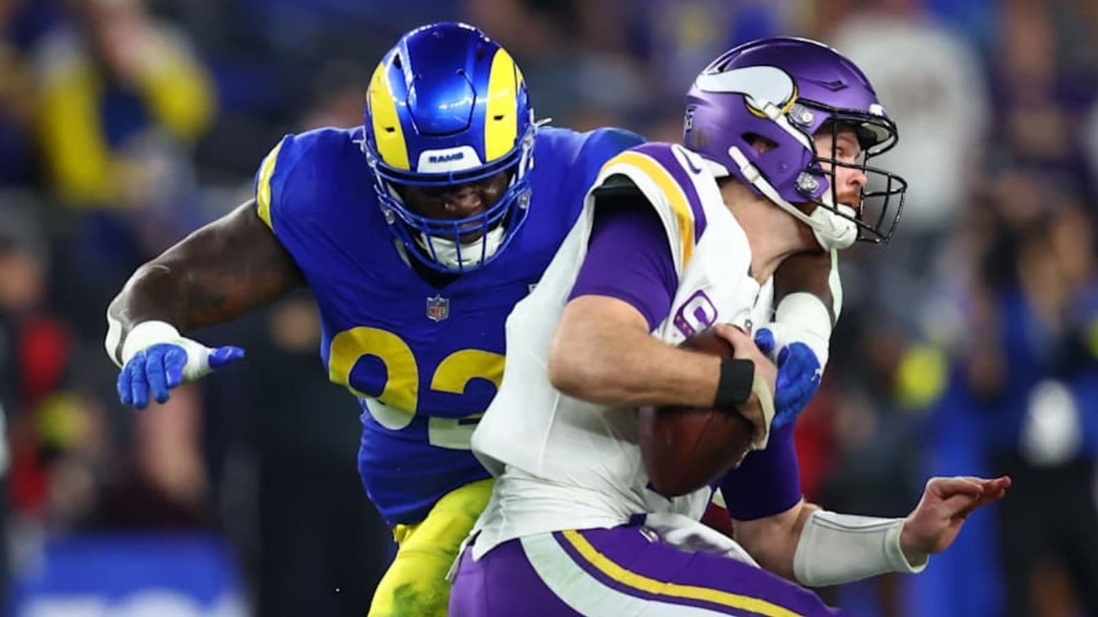 Sam Darnold, Vikings make NFL playoff history with sack woes