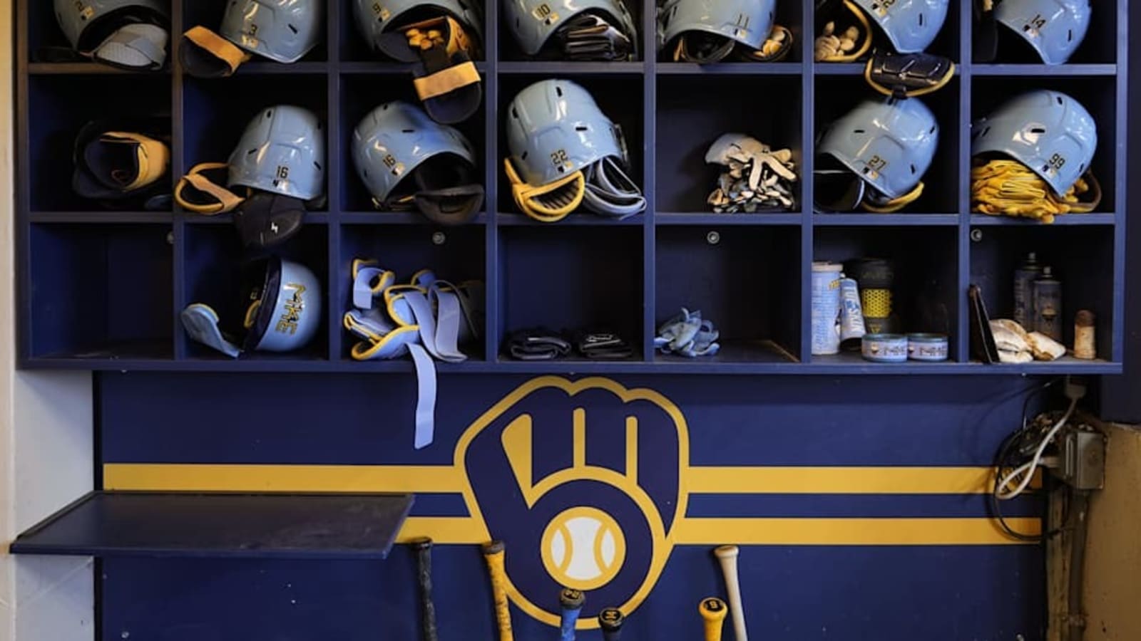 Brewers Land Surprising Projection Ahead Of Spring Training