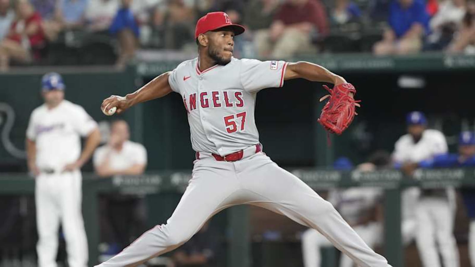 Look: Cincinnati Reds Bolster Pitching Staff With Veteran Addition
