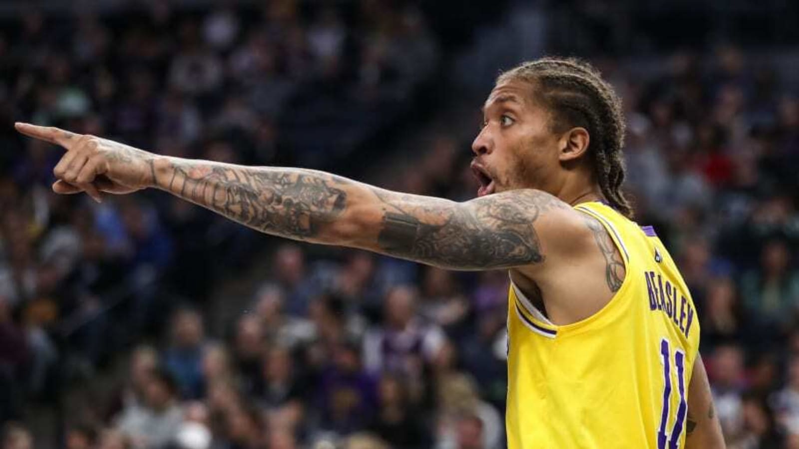 Former NBA Players React To Michael Beasley News