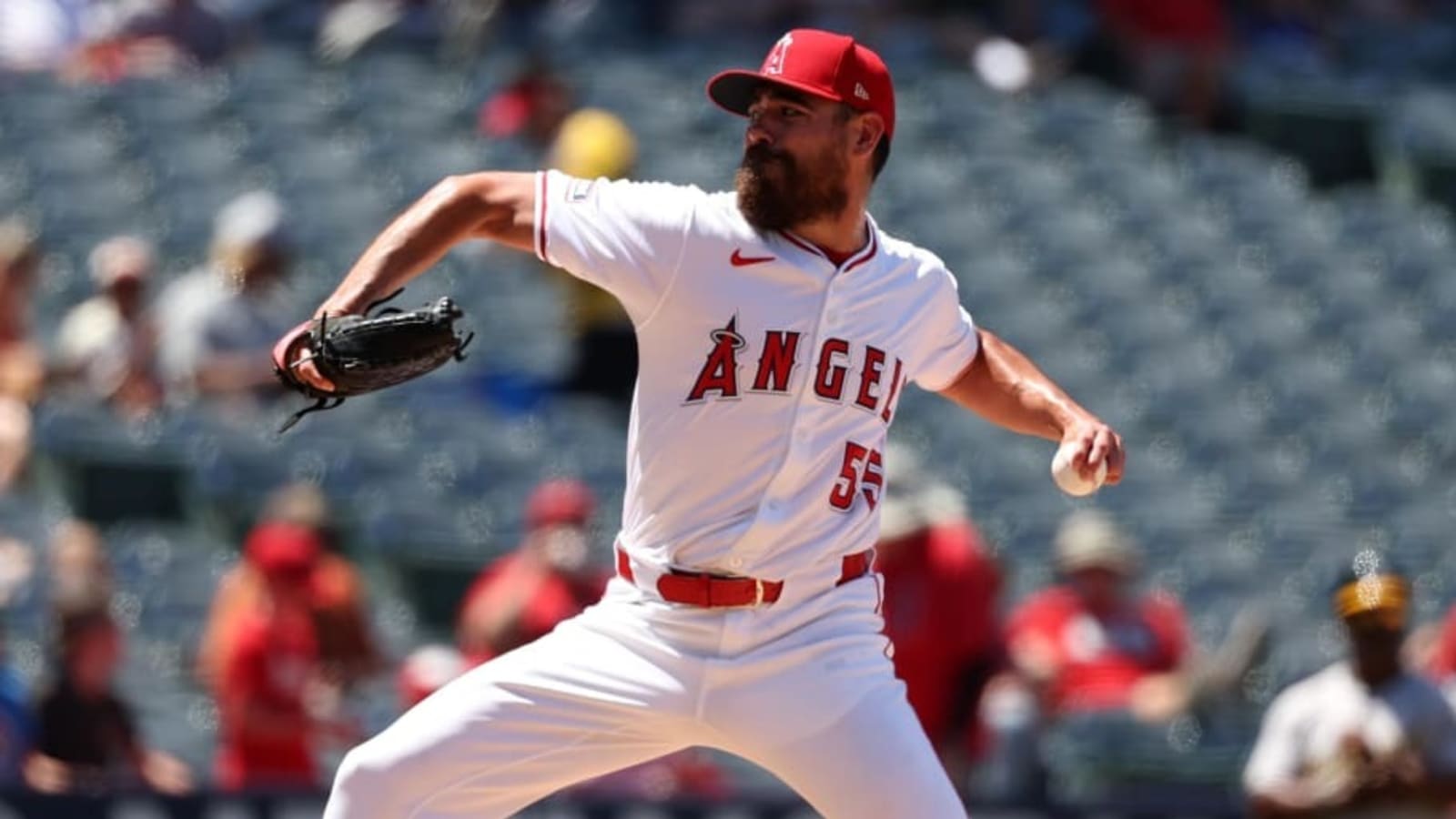 Veteran Lefty Trade Candidate Could Help Boost Yankees&#39; Bullpen