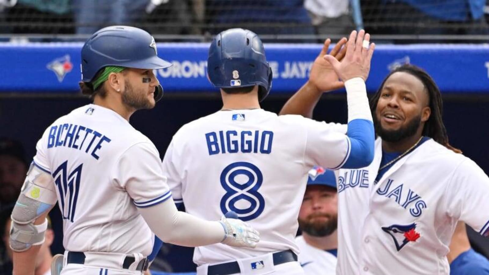 Dodgers Make Trade For Blue Jays Infielder: Reports