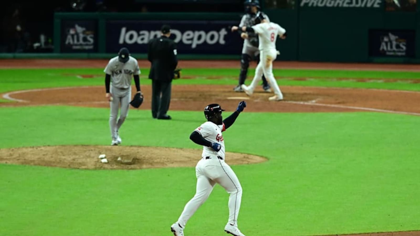 LISTEN: Cleveland Guardians Local Radio and Spanish Radio Calls of Game 3 Homers Were Amazing