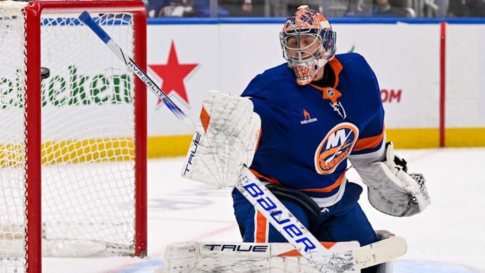Veteran Islanders Goalie Out Indefinitely