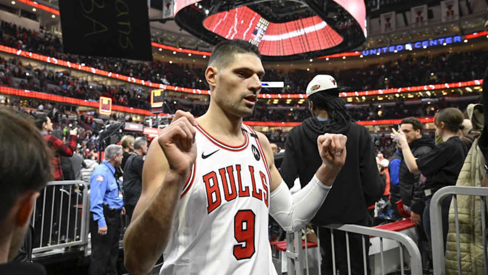 Nikola Vucevic Makes NBA History in Bulls-Suns