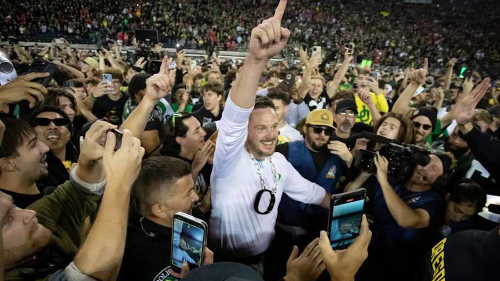 Oregon Ducks Football Schedule: Three Flashy Big Ten Matchups Loom
