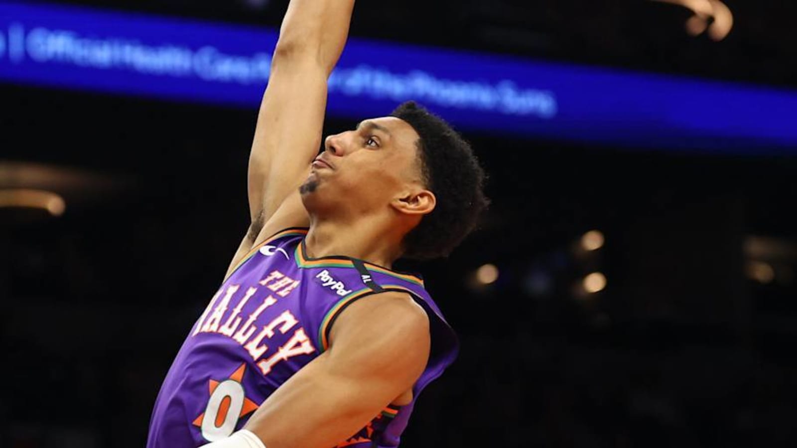 Rookie Ryan Dunn Catching Fire as Suns Surge