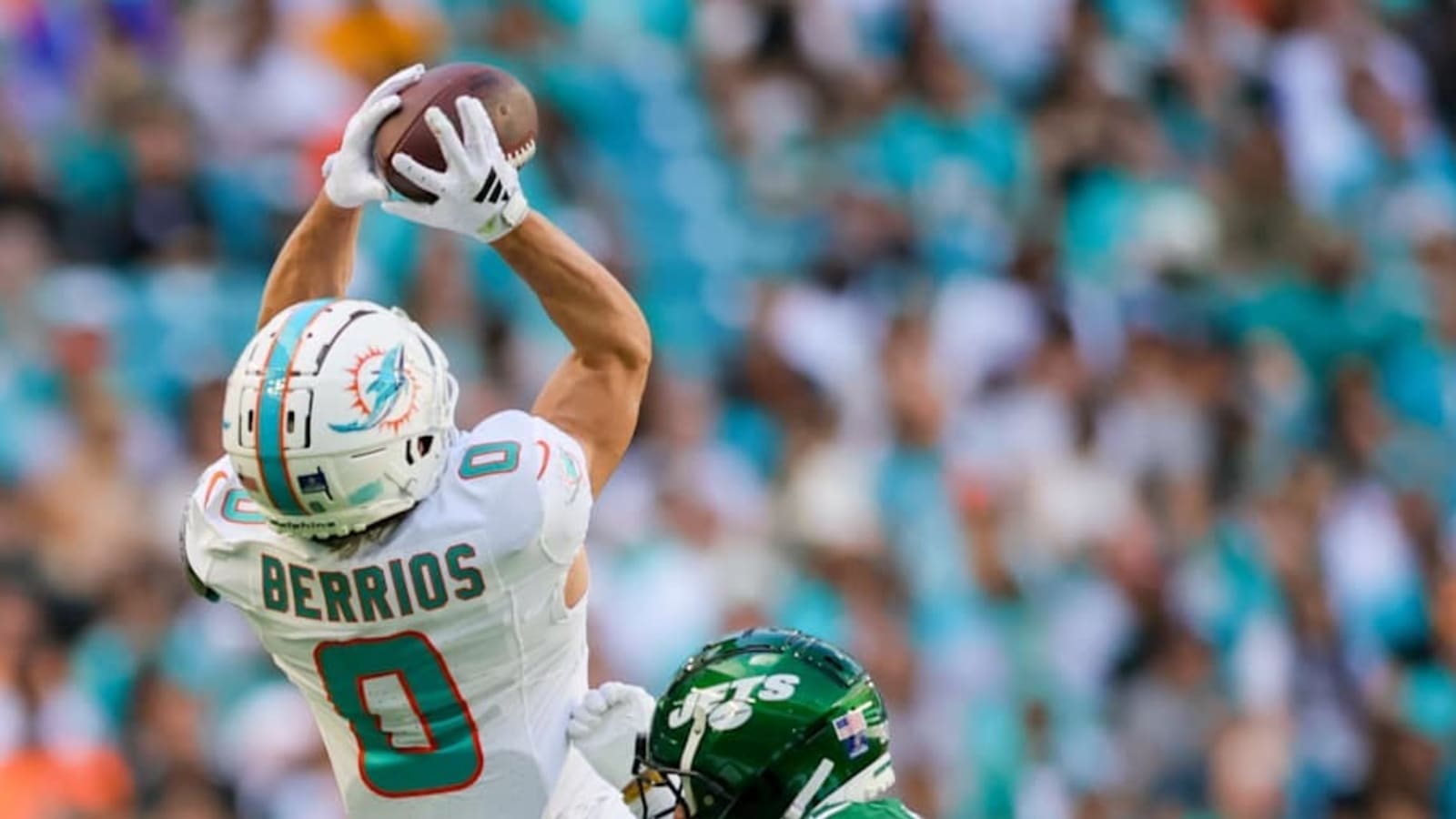 Hurricanes in the NFL: Braxton Berrios Signs 1-Year Deal with the Houston Texans