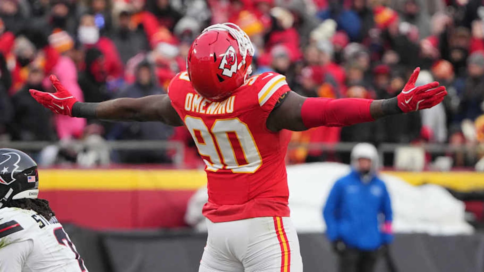 Chiefs Looking For 2023 Version of Omenihu