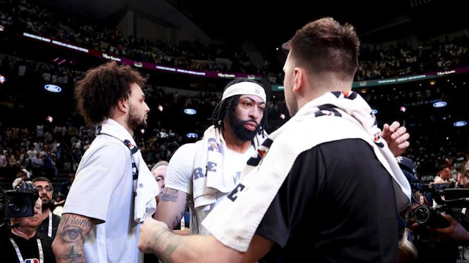 Anthony Davis Reveals Details About Conversation With Luka Doncic After Lakers Win
