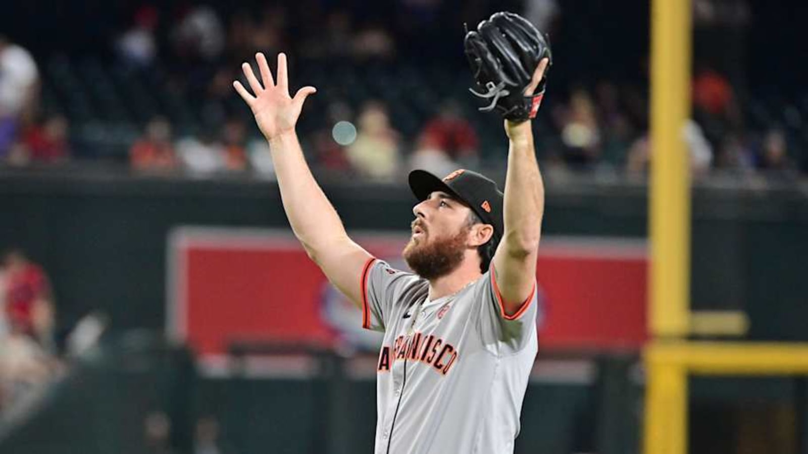Breakout San Francisco Giants Star Named &#39;Honorable Mention&#39; in Reliever Rankings