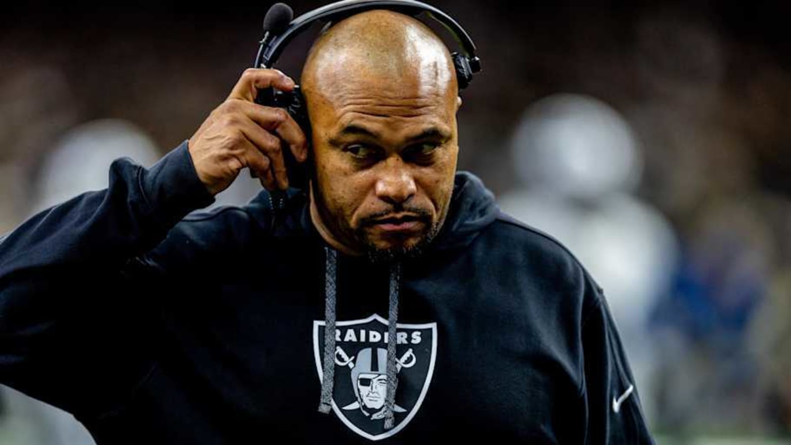 REPORT: Why Antonio Pierce Didn&#39;t Last Longer with Raiders