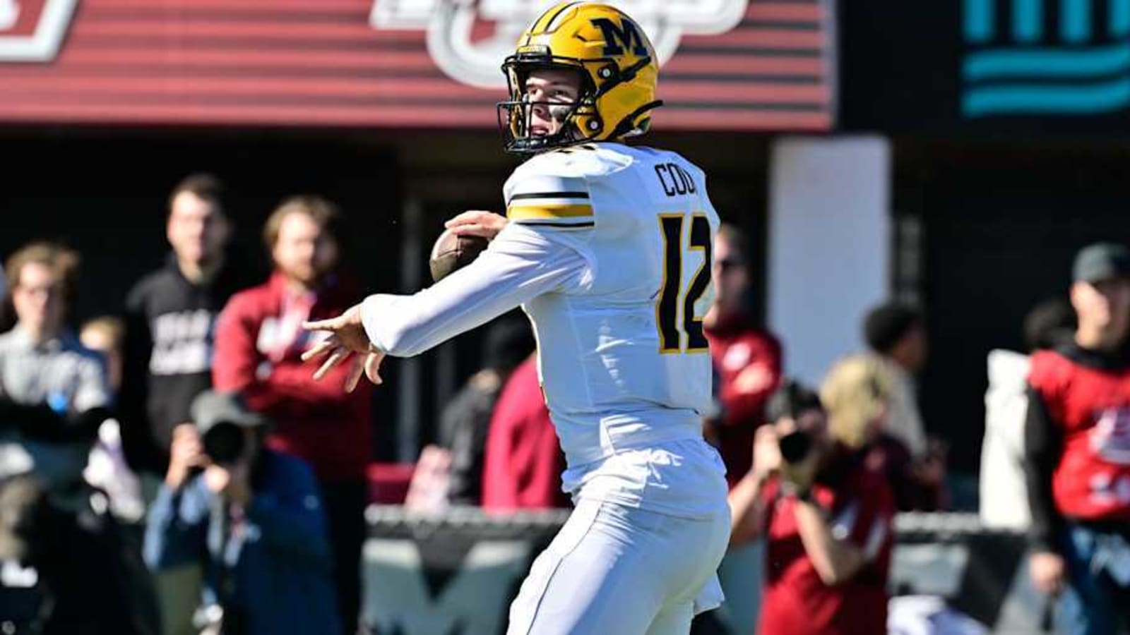 Quarterback Brady Cook, Running Back Nate Noel Unlikely to Return; Mizzou Week 8 Injury Updates