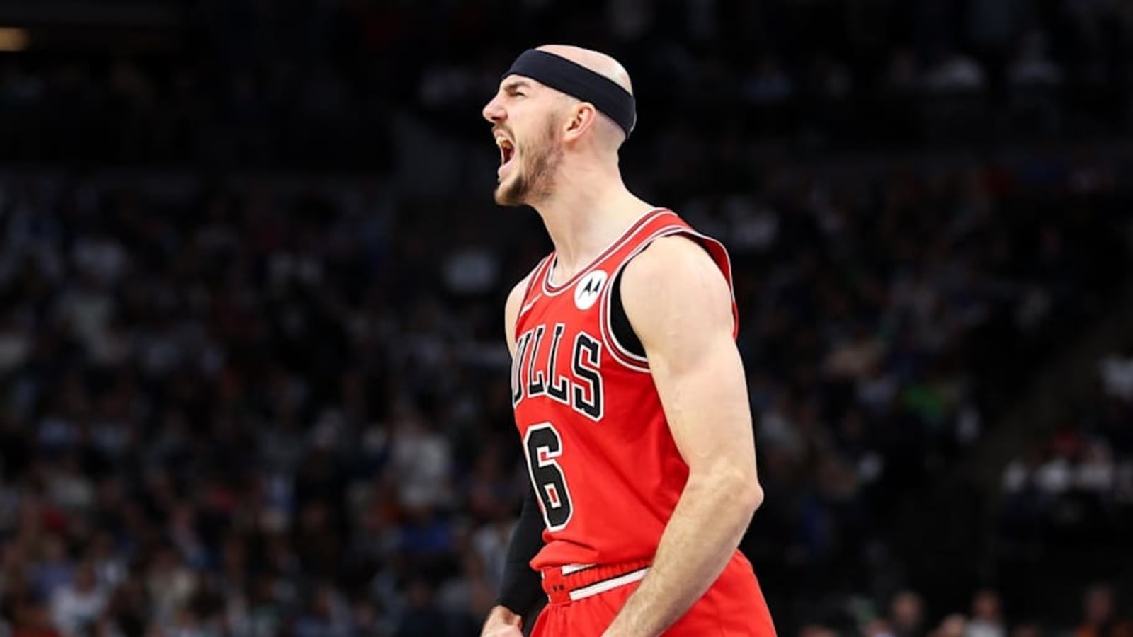 Alex Caruso Reacts to Major Lonzo Ball News