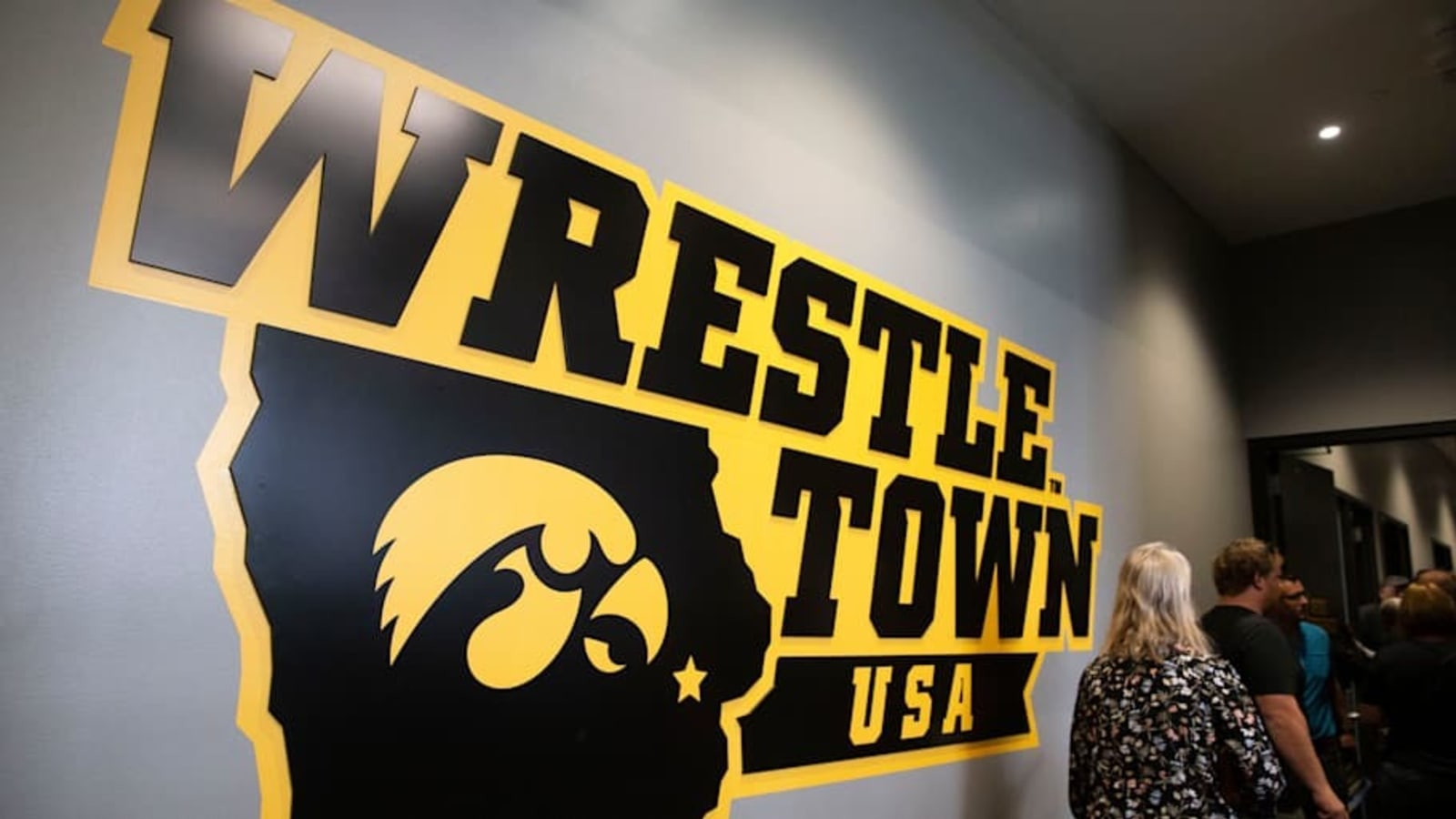 Complete Guide to the 2024-25 Iowa Men&#39;s Wrestling Season