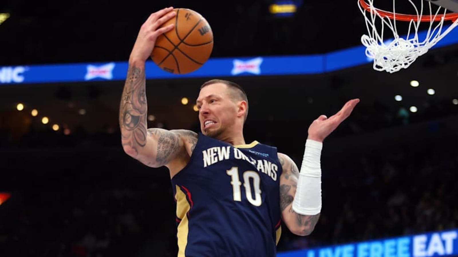 Knicks Buyout Candidate Signs European Contract
