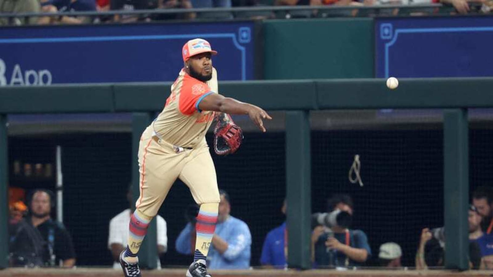 Chicago Cubs Rumored Trade Target Speaks About Possibly Being Dealt