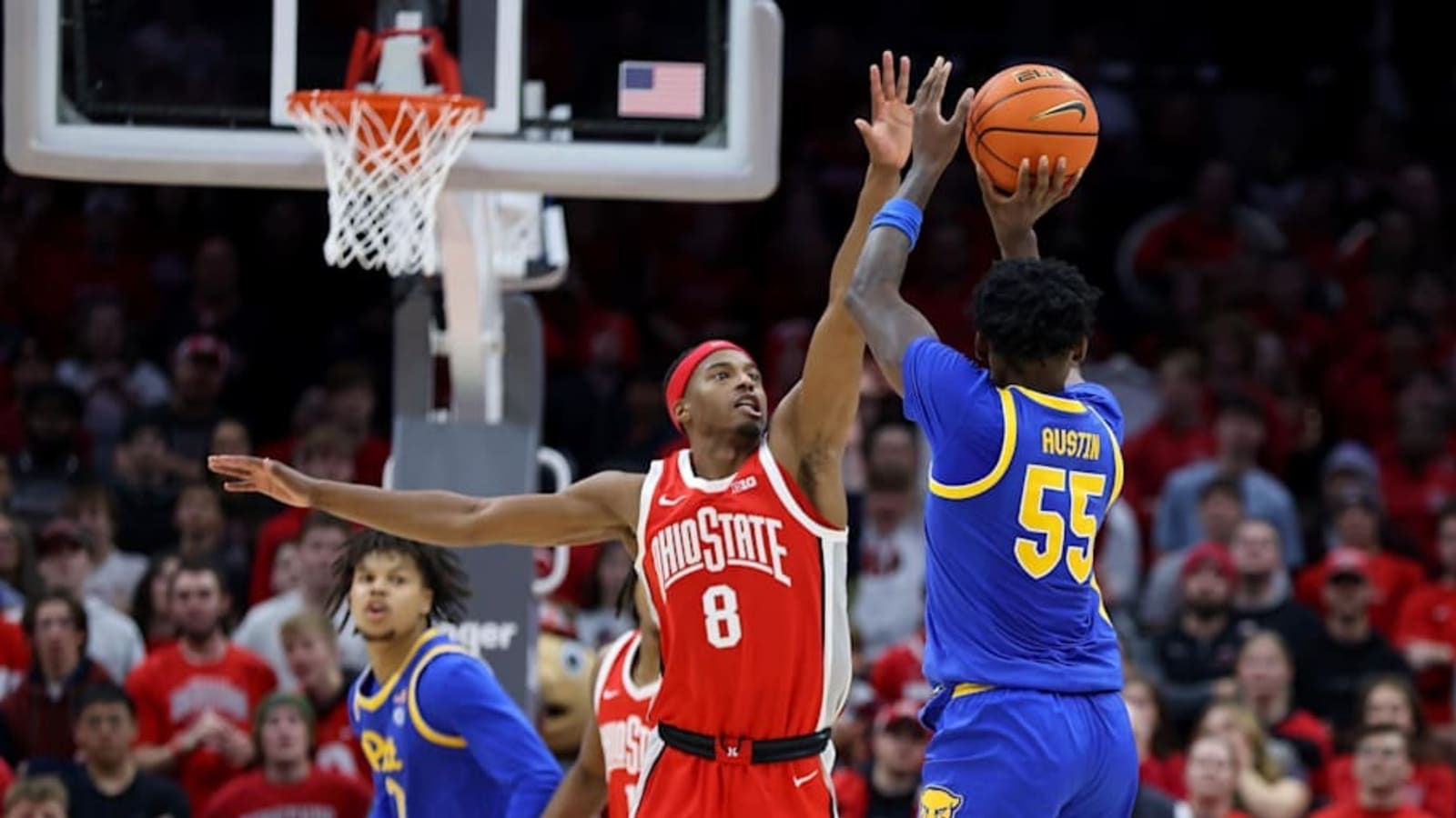 Watch: Pitt&#39;s Zack Austin Hits Game-Winning 3-Pointer