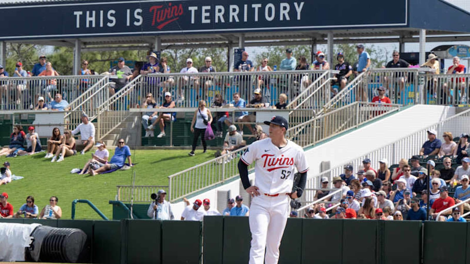 Minnesota Twins Reportedly Set to Call up Pair of Former Top Prospects For Starts