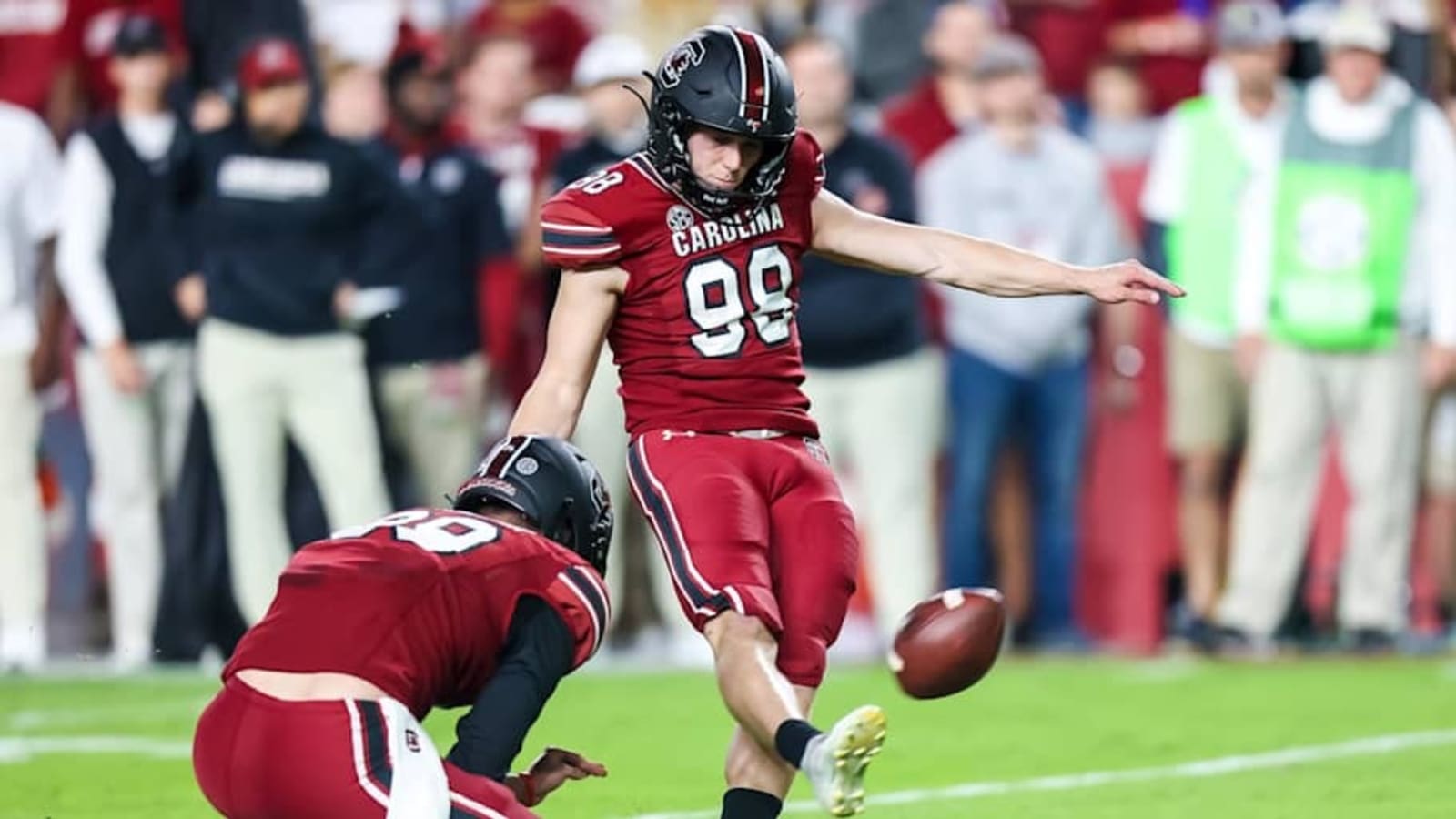 Former Gamecock Kicker Mitch Jeter Sends Notre Dame to the National Championship