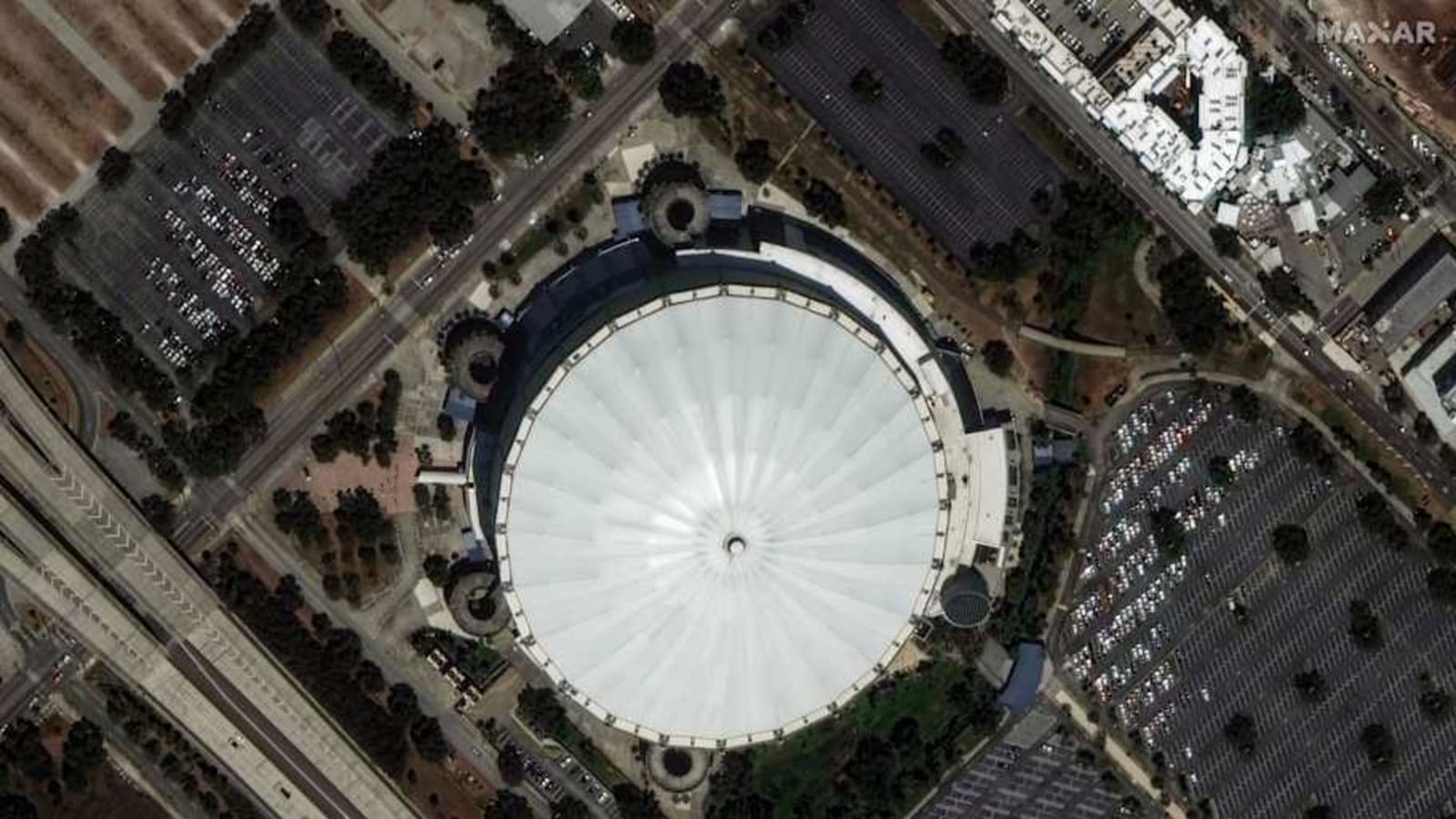 Tampa Bay Rays "Seem Certain" to Not Be Able to Play at Tropicana Field Early in 2025