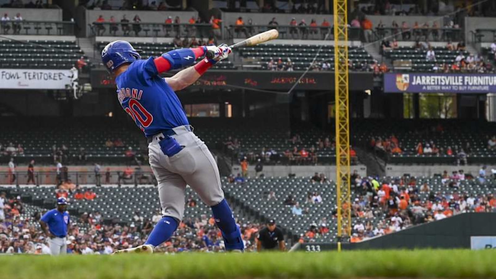 Seattle Mariners Acquire Versatile Miles Mastrobuoni in Trade With Chicago Cubs